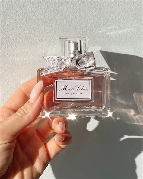 miss dior book review|what smells like miss dior.